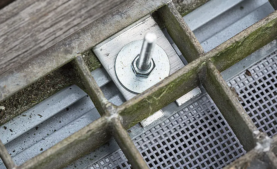 Abdeckung für Schutz vor Laub und Insekten