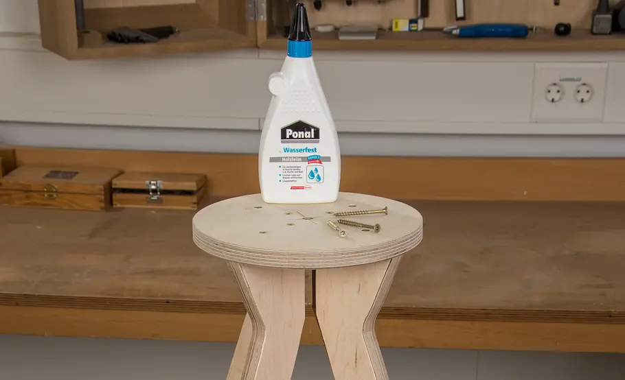 Werkstatthocker verschrauben