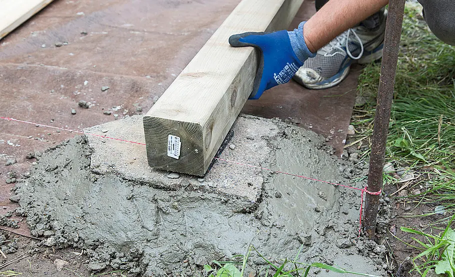 Terrassendielen aus Lärche verlegen