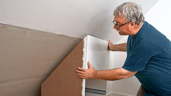 Kleinen Schrank unter Schräge bauen - Foto: sidm / MMM; Hersteller / GDS