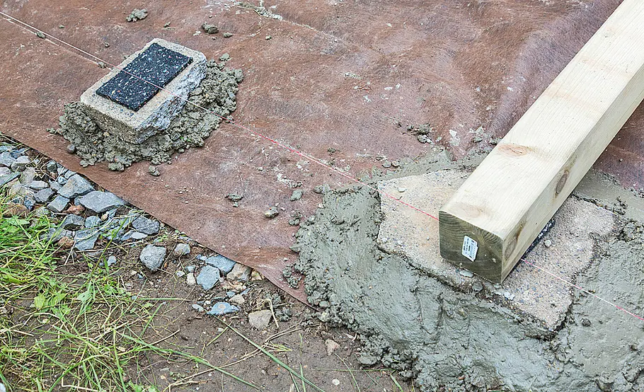 Terrassendielen aus Lärche verlegen