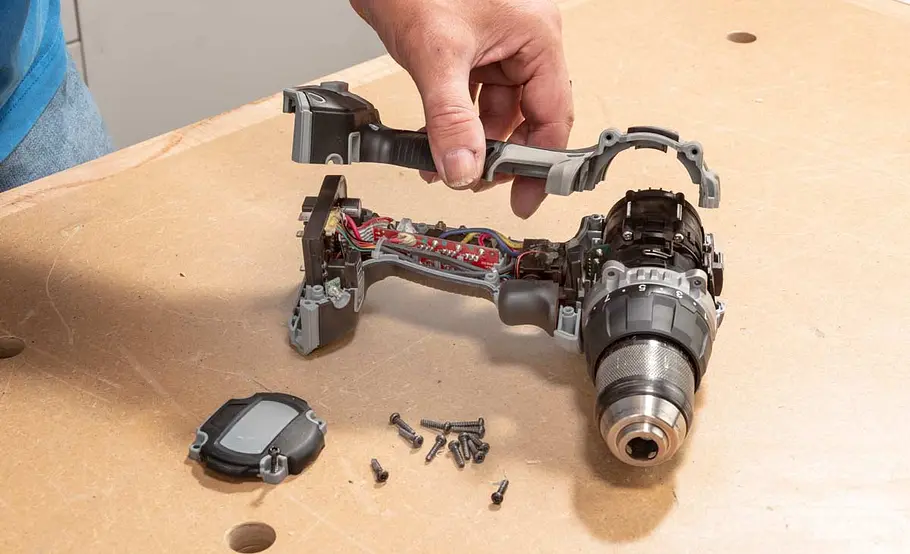 Akkuschrauber reparieren