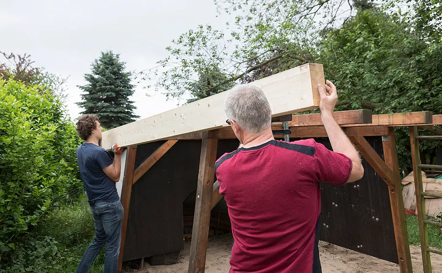 Gartenhaus: Erweiterung des Unterbaus