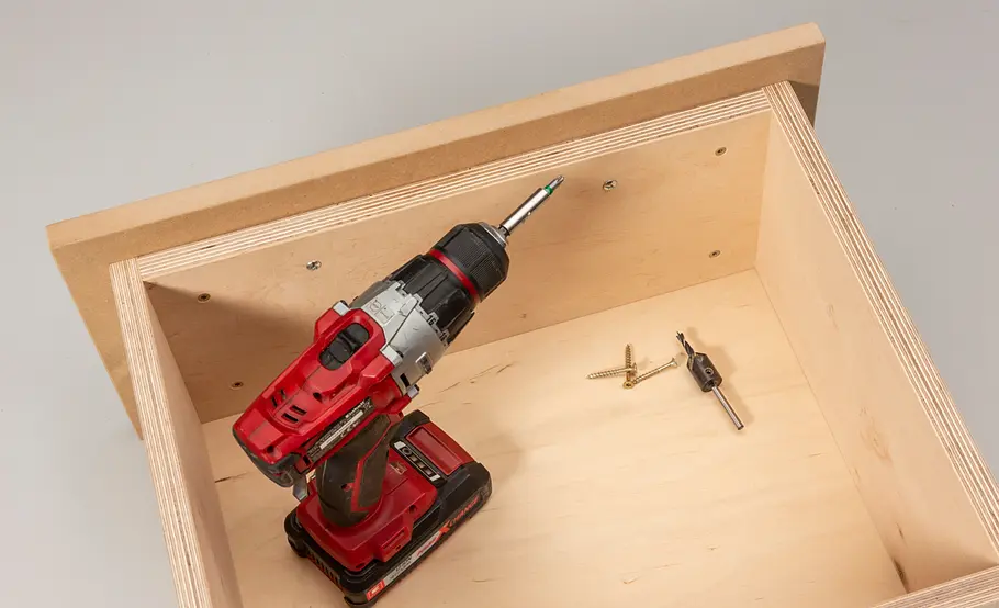 Werkstattschrank mit Maschinenrondell bauen