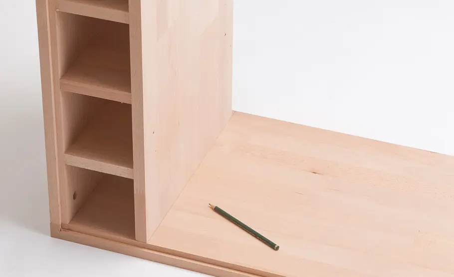 Sideboard mit Schwenk-Theke