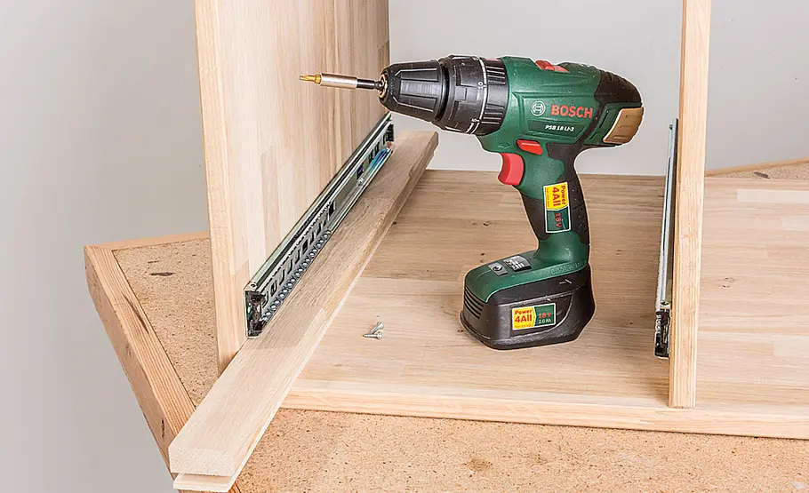 Treppenschrank bauen