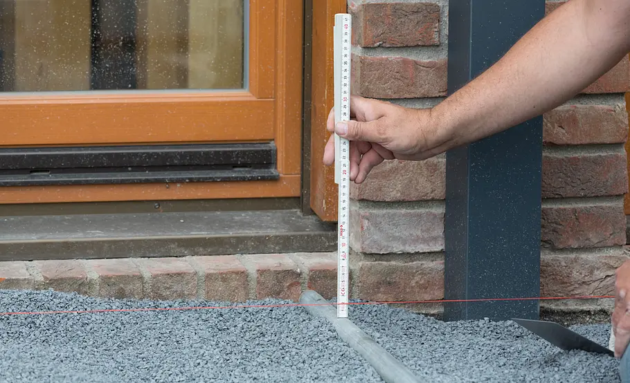 Terrassenüberdachung aus Alu und Glas bauen