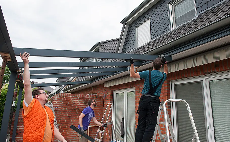 Überdachte Terrasse aus Alu bauen