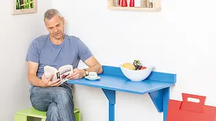 Wandtisch zum Klappen selber bauen - Foto: sidm / DW Wandtisch zum Klappen selber bauen - Foto: sidm / DW