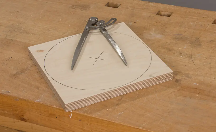 Holzteile aufzeichnen & zusägen
