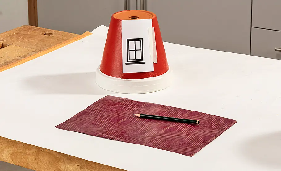 Leuchtturm aus Tontöpfen