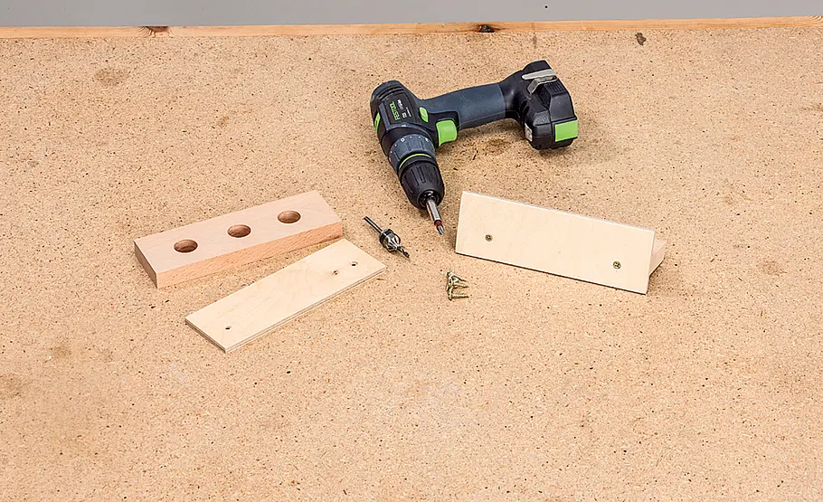 Werkzeugaufhängung aus Holz selber bauen