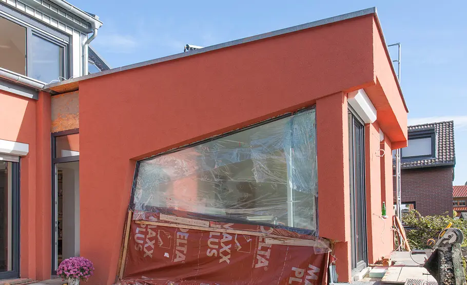 Fassade verkleiden mit Holz