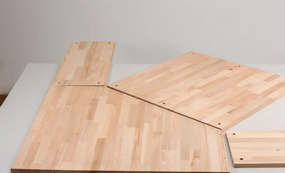 Bett in Drempel-Regal bauen