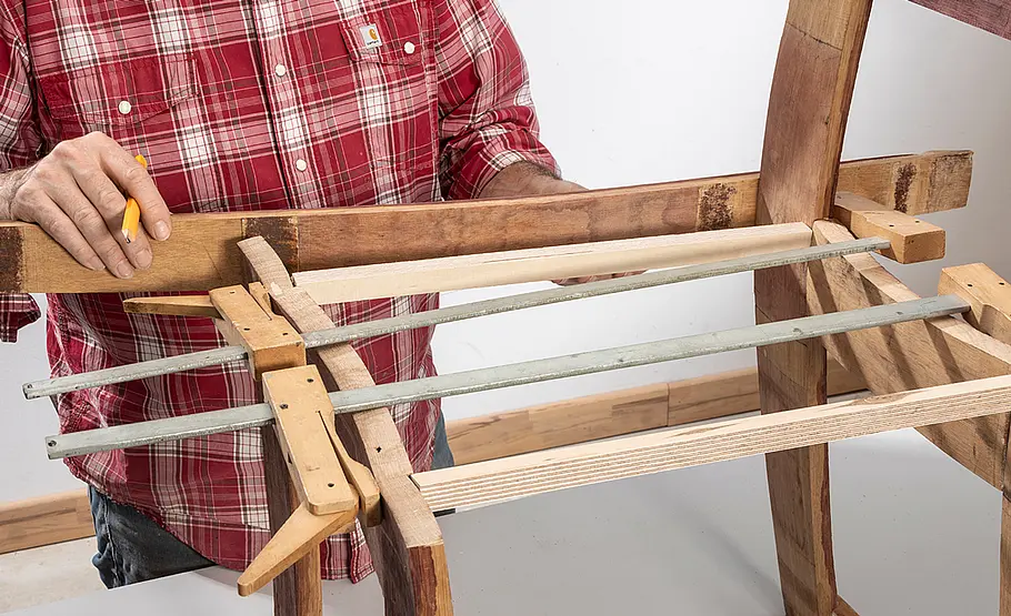 Stuhl aus Weinfass bauen