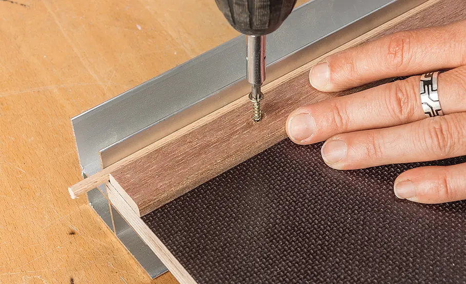 Bordwanderhöhung für Stema-Anhänger bauen
