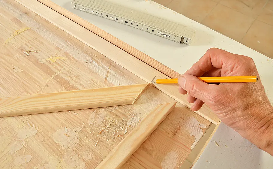 Türe mit Glaseinsatz bauen