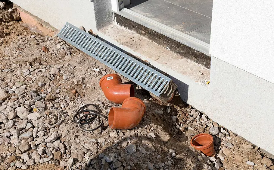 Weg zum Haus pflastern