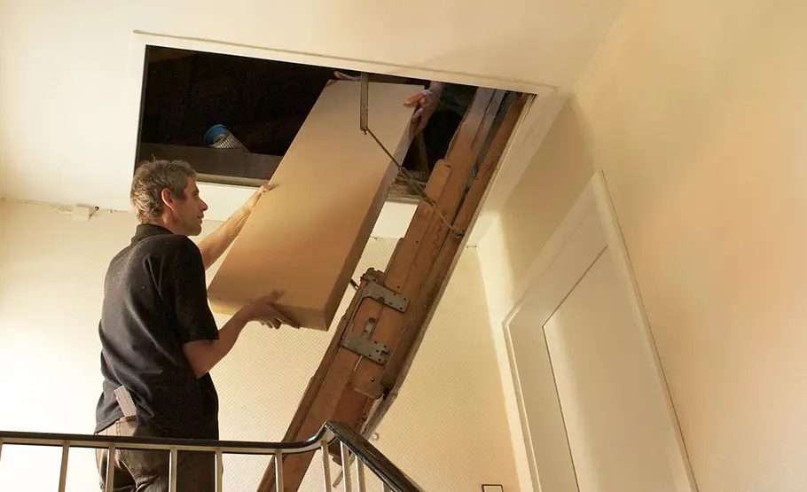 Dachboden dämmen mit Holzfaserplatten