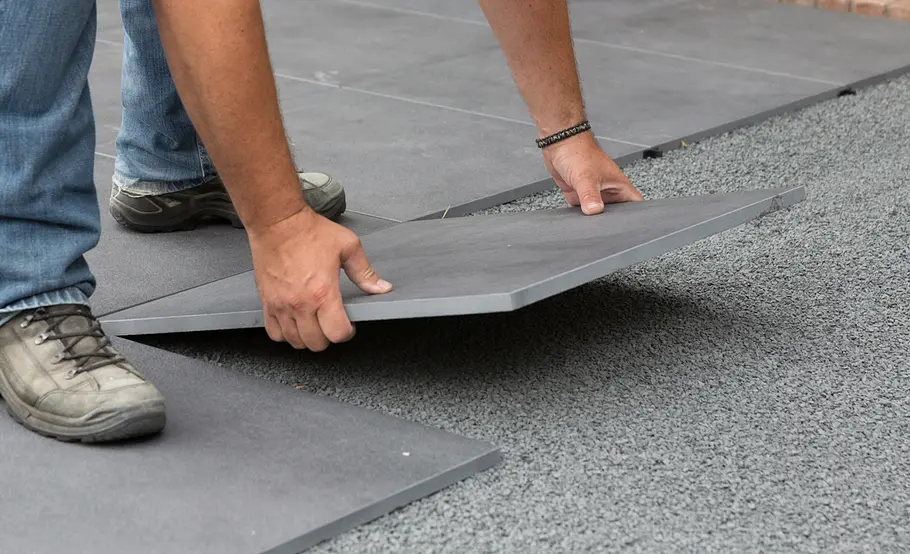Terrassenüberdachung aus Alu und Glas bauen
