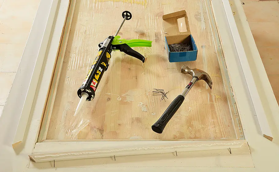 Türe mit Glaseinsatz bauen