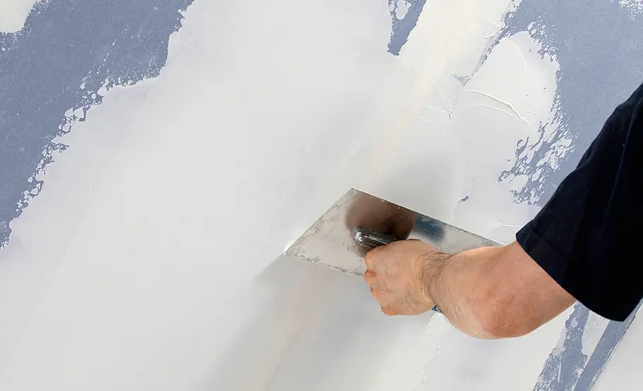 Dachstuhl mit Gipskartonplatten beplanken