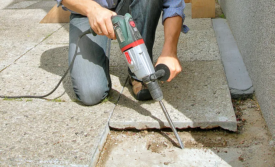 Fundament für Hochterrasse bauen