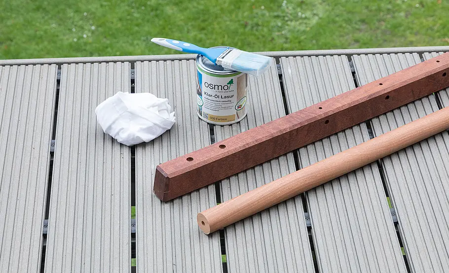 Hochterrasse aus Holz – Geländer