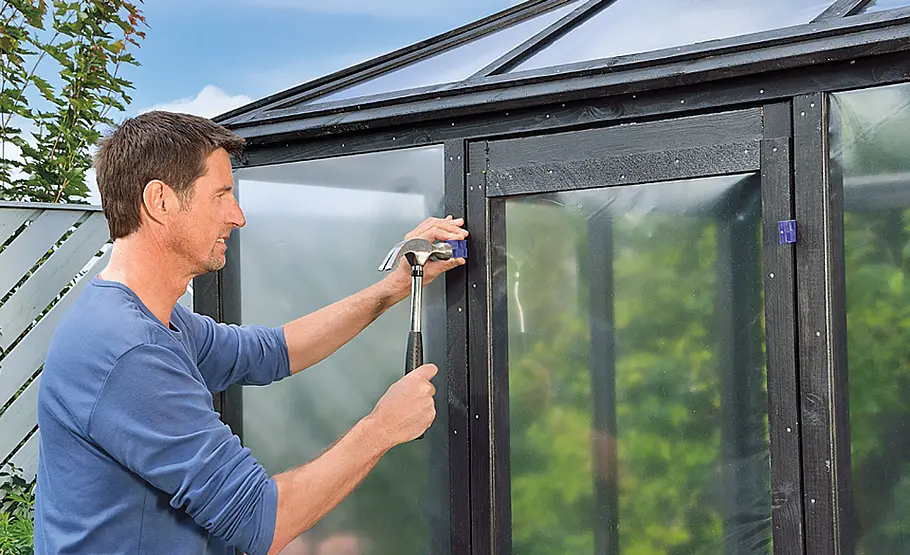 Gewächshaus aus Glas selber bauen