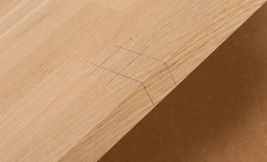 Arbeiten mit dem Stechbeitel: Stemmen