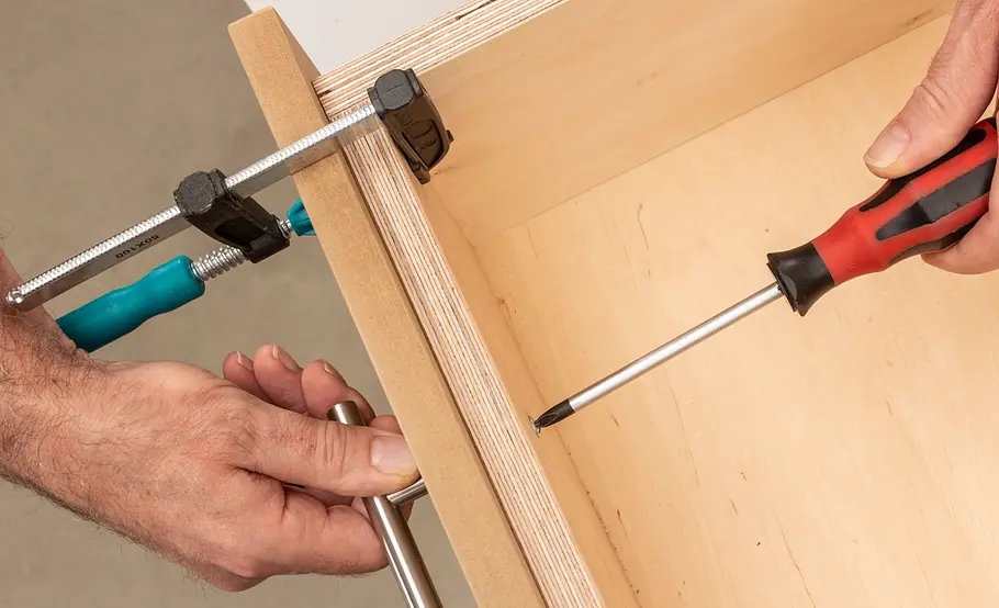 Werkstattschrank mit Maschinenrondell bauen