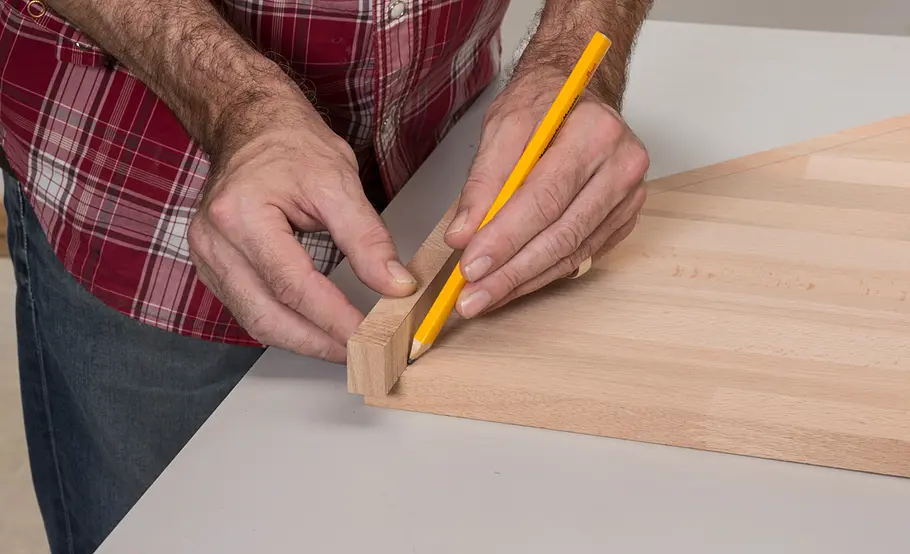 Verschiebbarer Kleiderschrank für unter die Dachschräge bauen