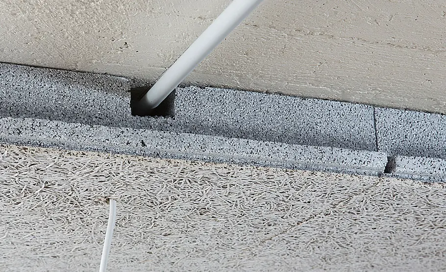 Kellerdecke dämmen mit Mehrschichtplatten