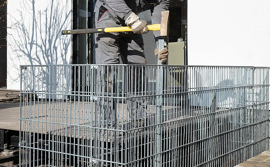 Bank aus Gabionen selbst bauen