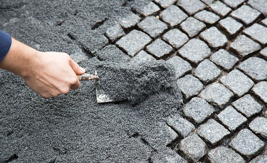 Pflaster wasserdurchlässig verfugen