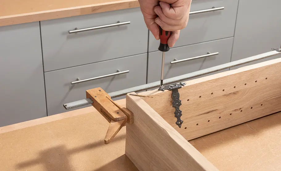Rustikales Badschränkchen bauen