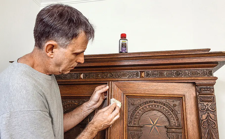 Schrank restaurieren