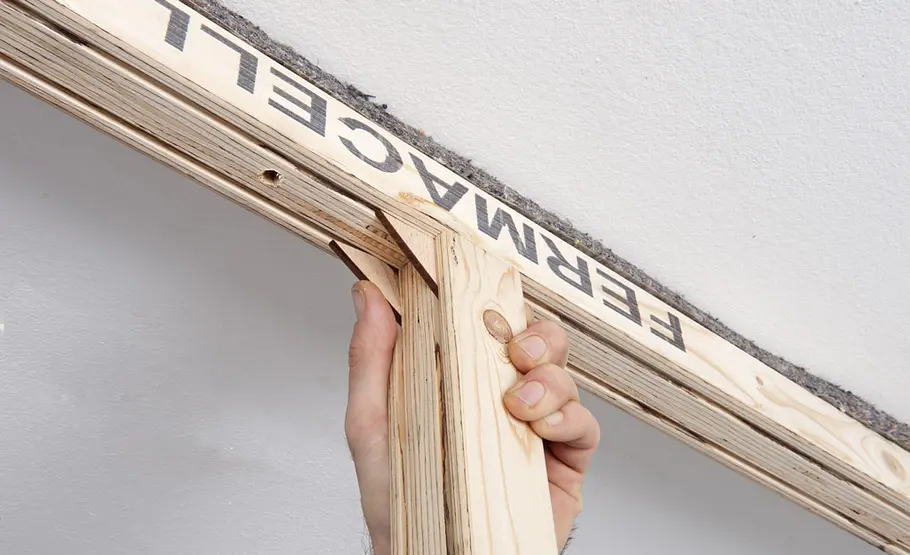 Trennwandbau mit Holzprofilen