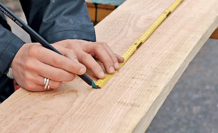Carving: Bank schnitzen mit der Motorsäge