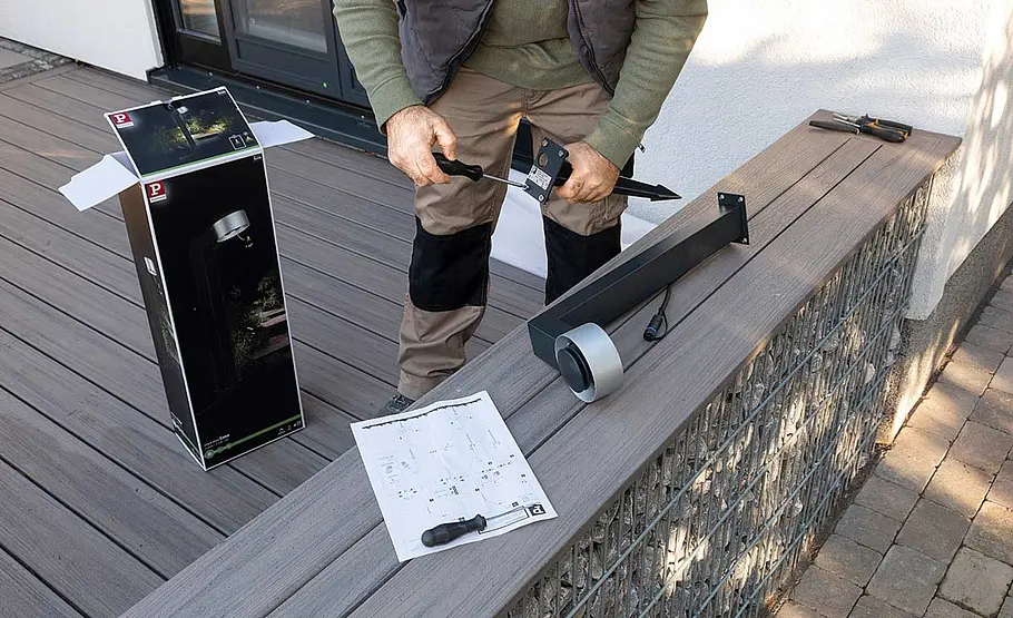 Gartenlampen installieren