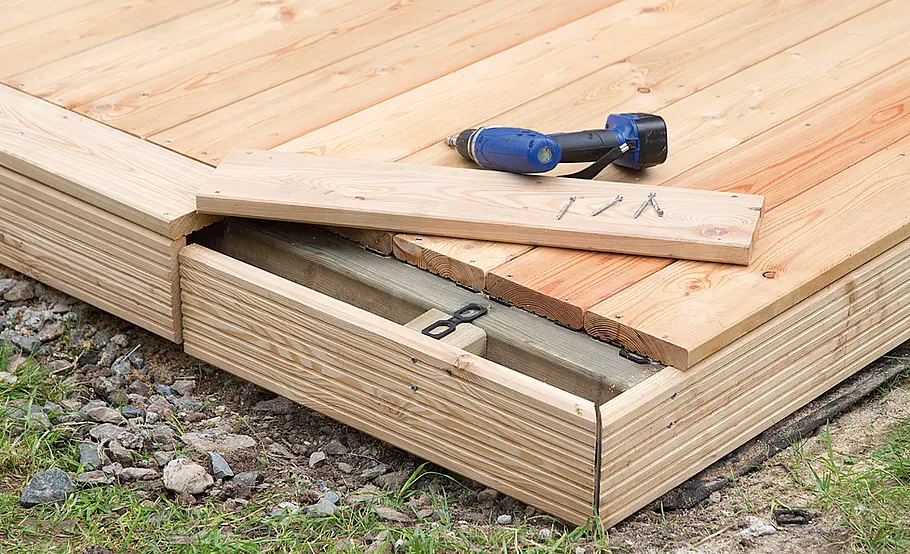 Terrassendielen aus Lärche verlegen