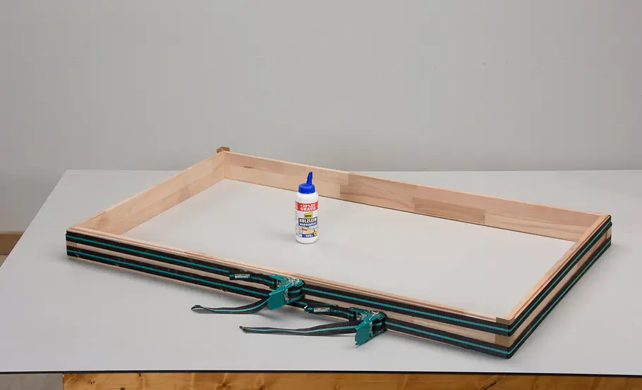Verschiebbarer Kleiderschrank für unter die Dachschräge bauen