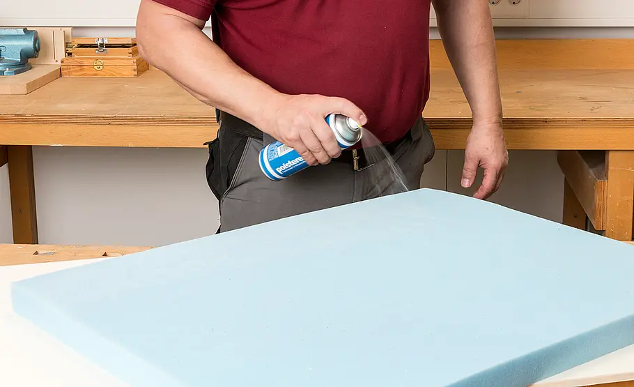 Sessel aus altem Bett bauen