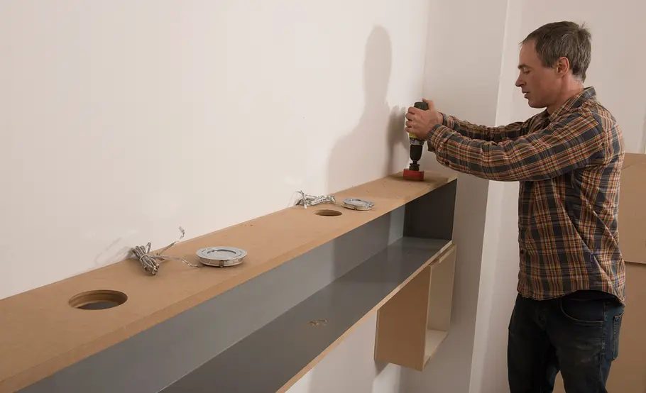 Betthaupt mit Stauraum selber bauen