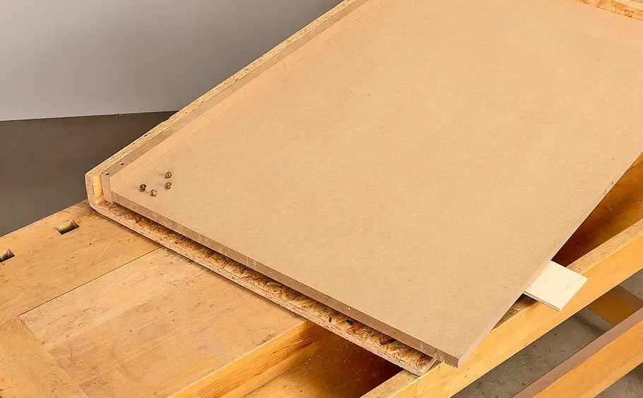 Schrank über Türrahmen bauen