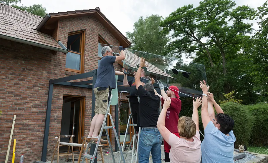 Terrassenüberdachung aus Alu und Glas bauen
