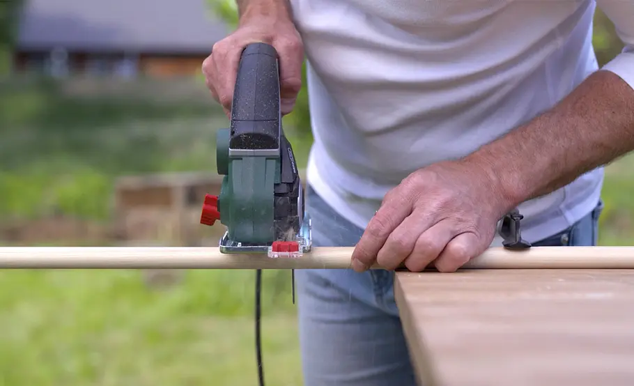 Ring-Wurfspiel aus Holz bauen
