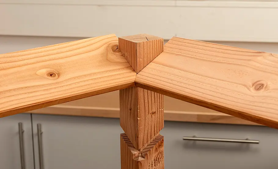 Kleines Hochbeet für den Balkon bauen