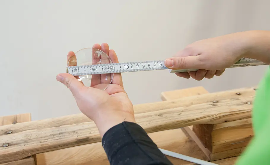Paletten-Upcycling: Weinregal selber bauen