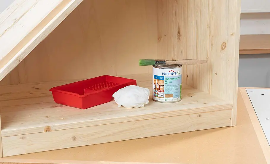 Schrank für unter die Treppe bauen